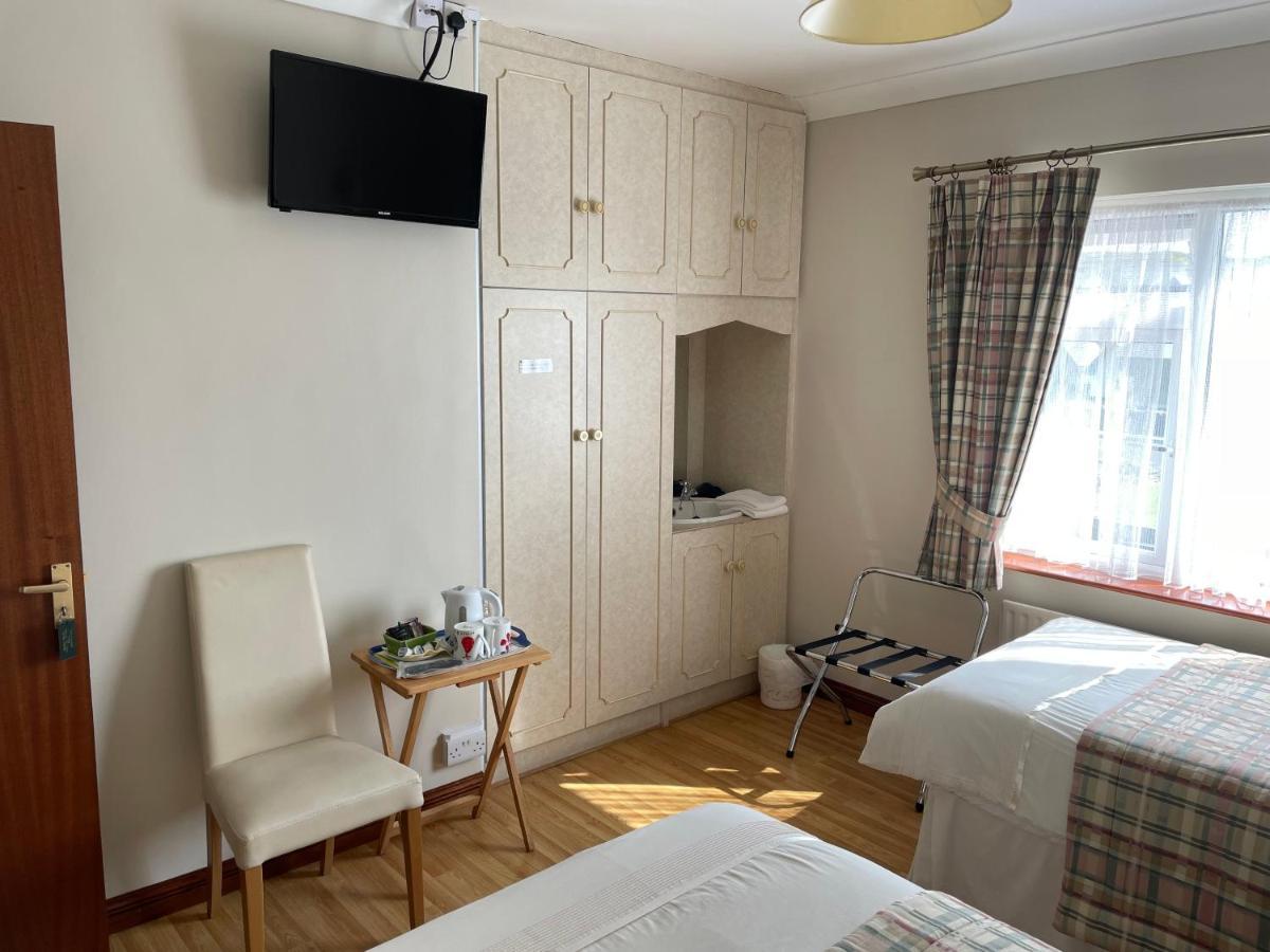 Bed and Breakfast Cois Farraige Лехінч Екстер'єр фото